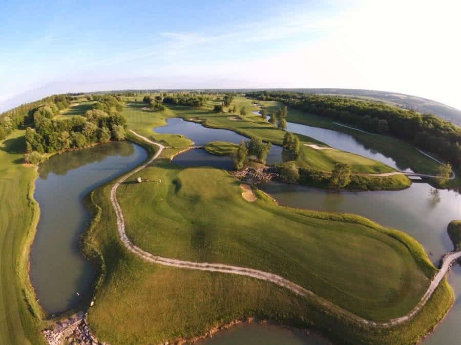 Crecy Golf et Domaine - Panorama du parcours de golf