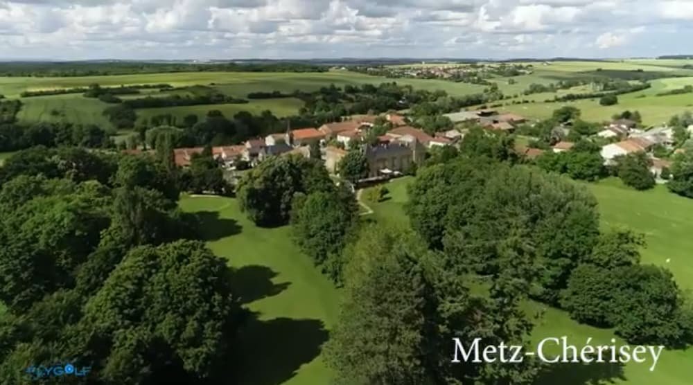 Golf UGolf Château de Metz Cherisey