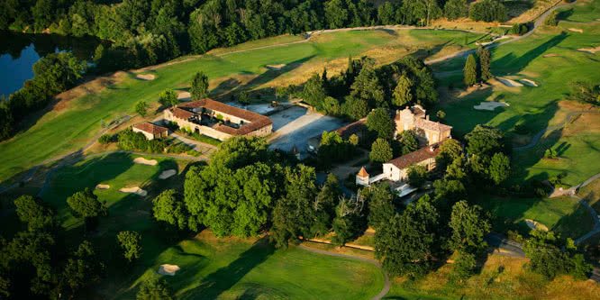 UGolf Albi Lasbordes - Club house et installations