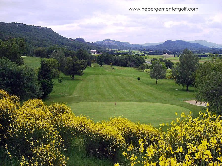 Golf Club de la Valdaine - Club house et installations