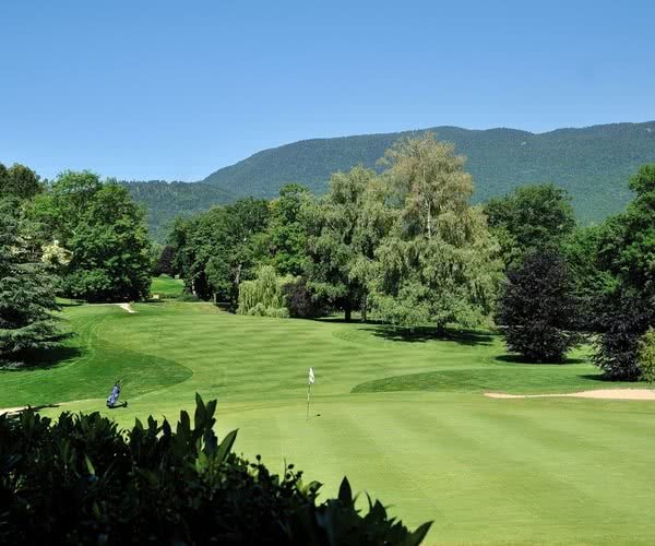 Golf Club de la Valserine - Club house et installations