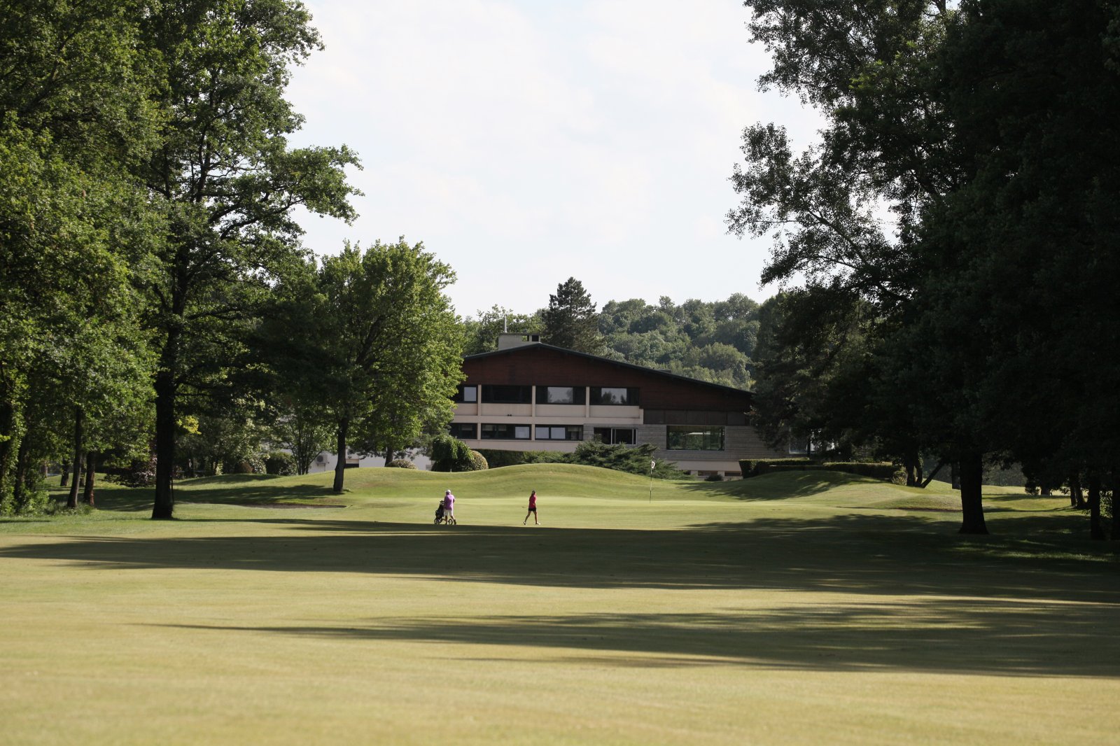 Golf Club de Lyon - Fairway et green du parcours