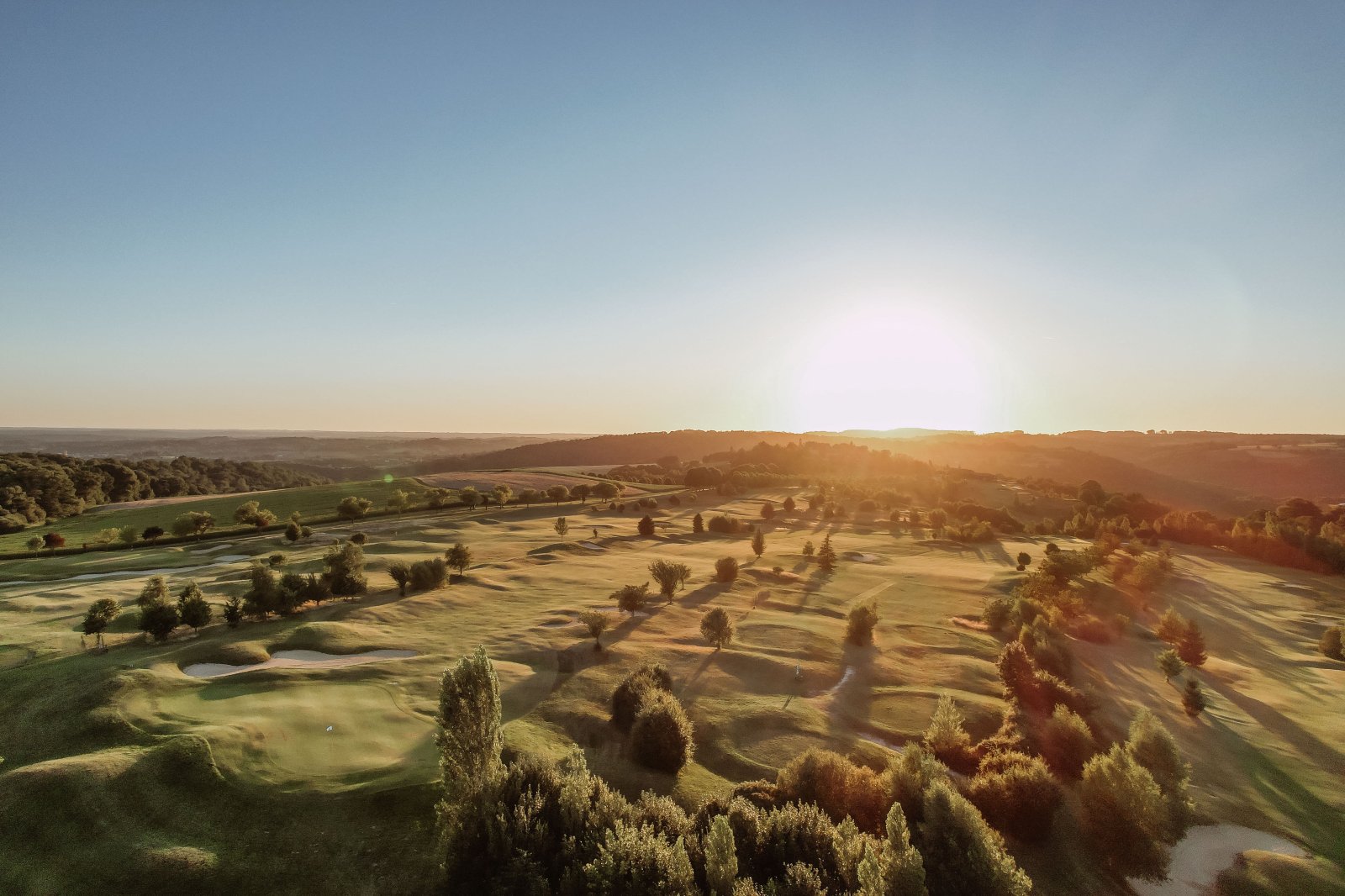 Golf Club Domaine d’Essendieras - Panorama du parcours de golf
