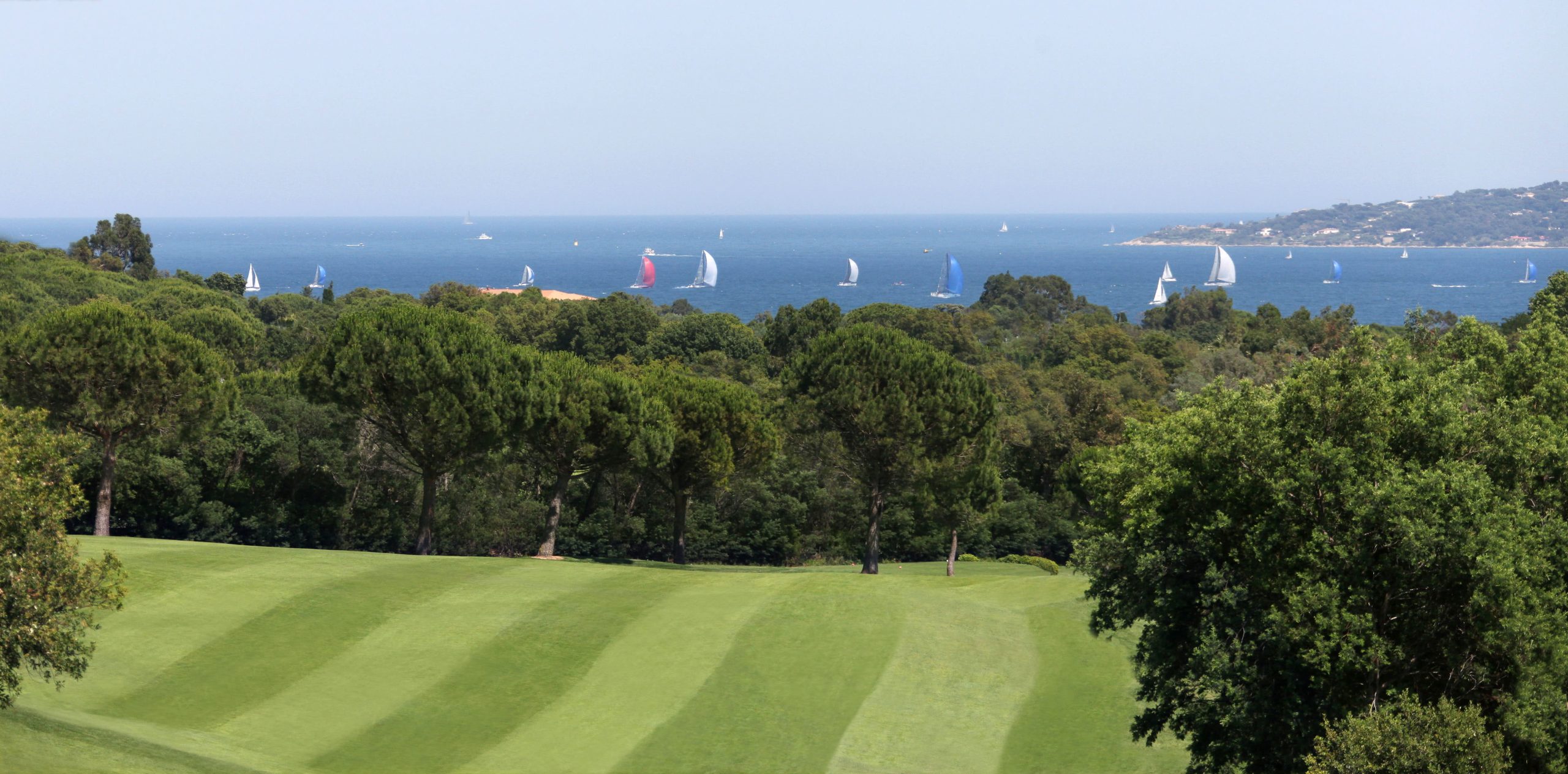 Golf de Beauvallon - Fairway et green du parcours
