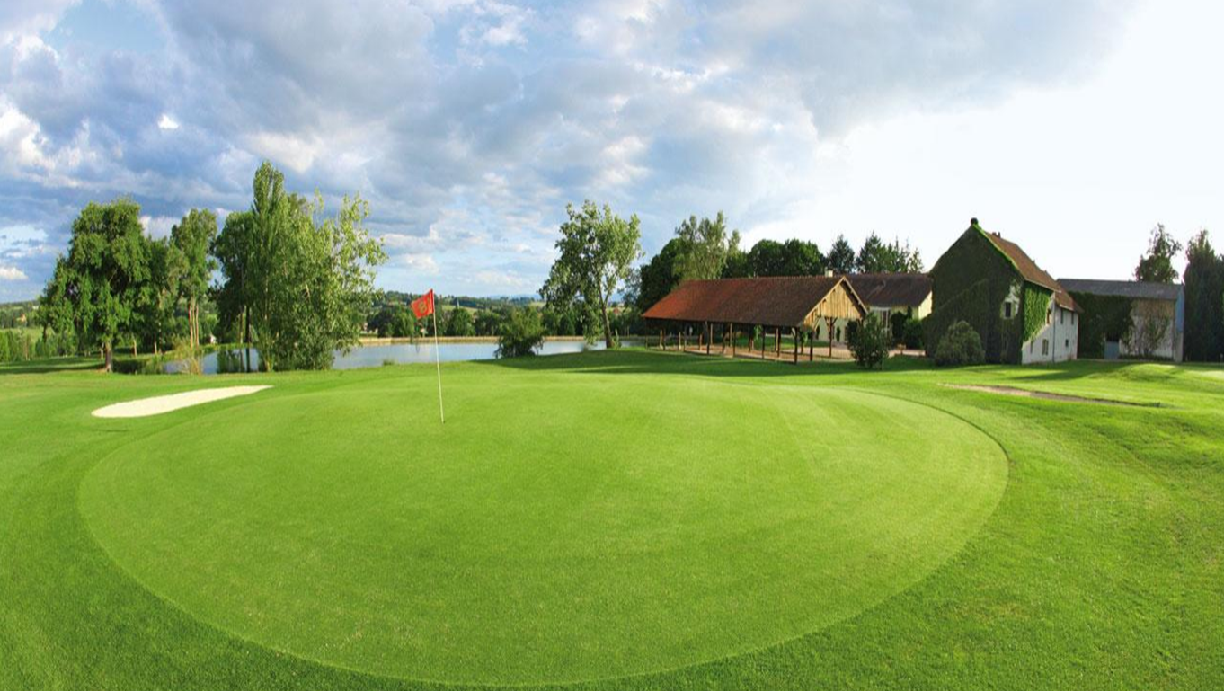 Golf de Ceron - Fairway et green du parcours