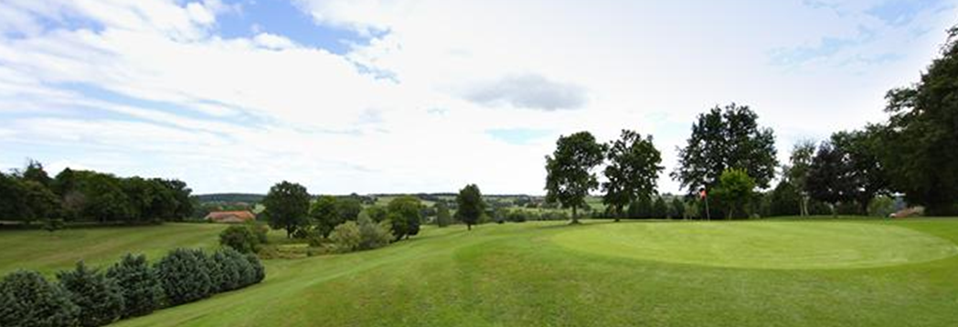 Golf de Ceron - Green et bunkers
