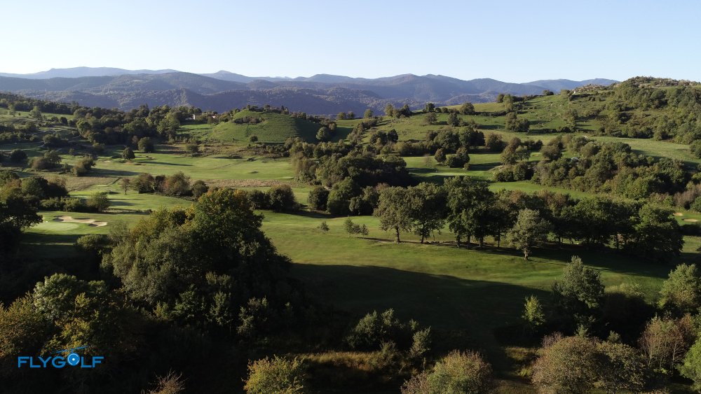 Ecogolf Ariege Pyrenees - Green et bunkers