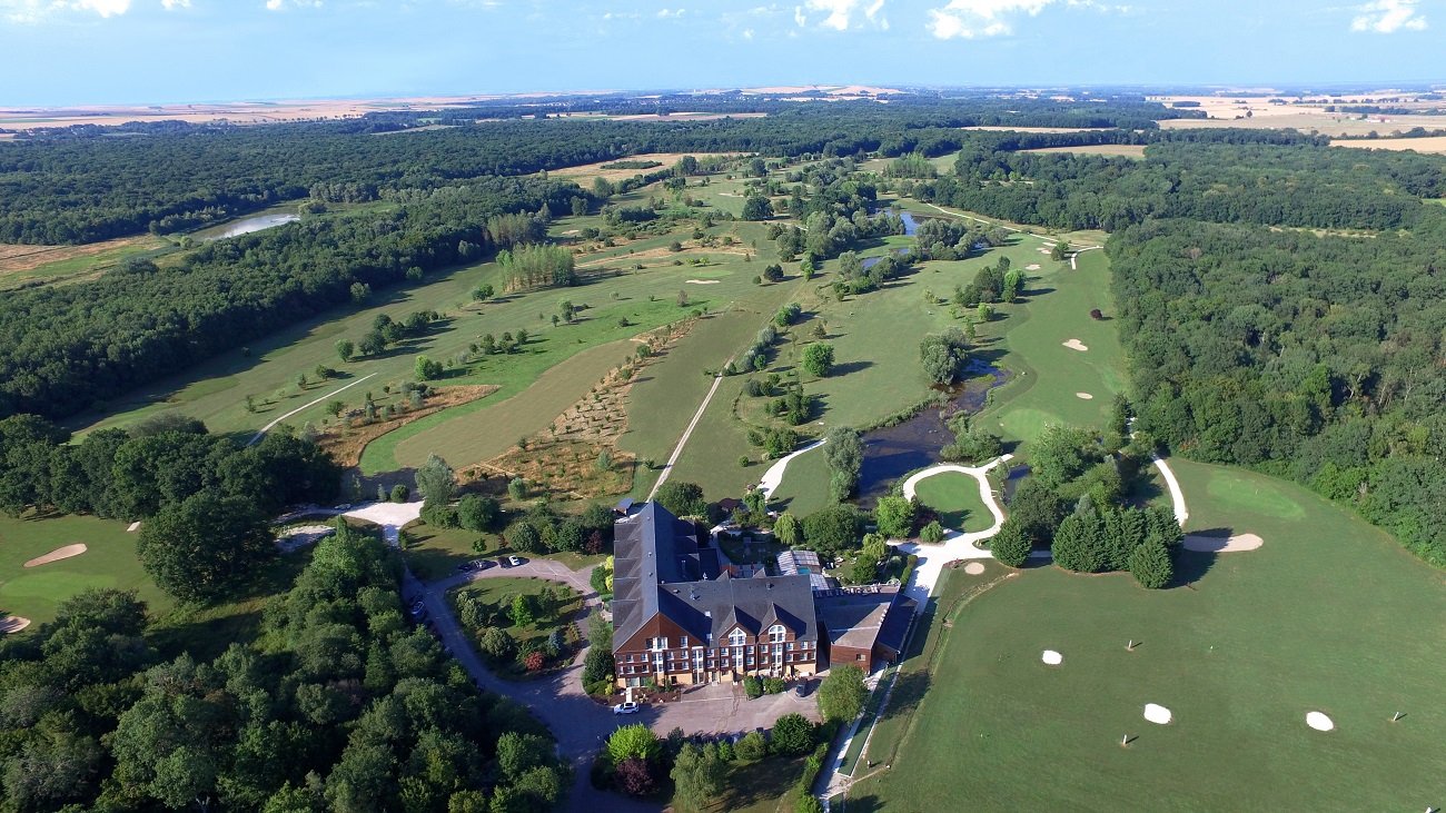 Golf de Troyes l’Ermitage - Green et bunkers