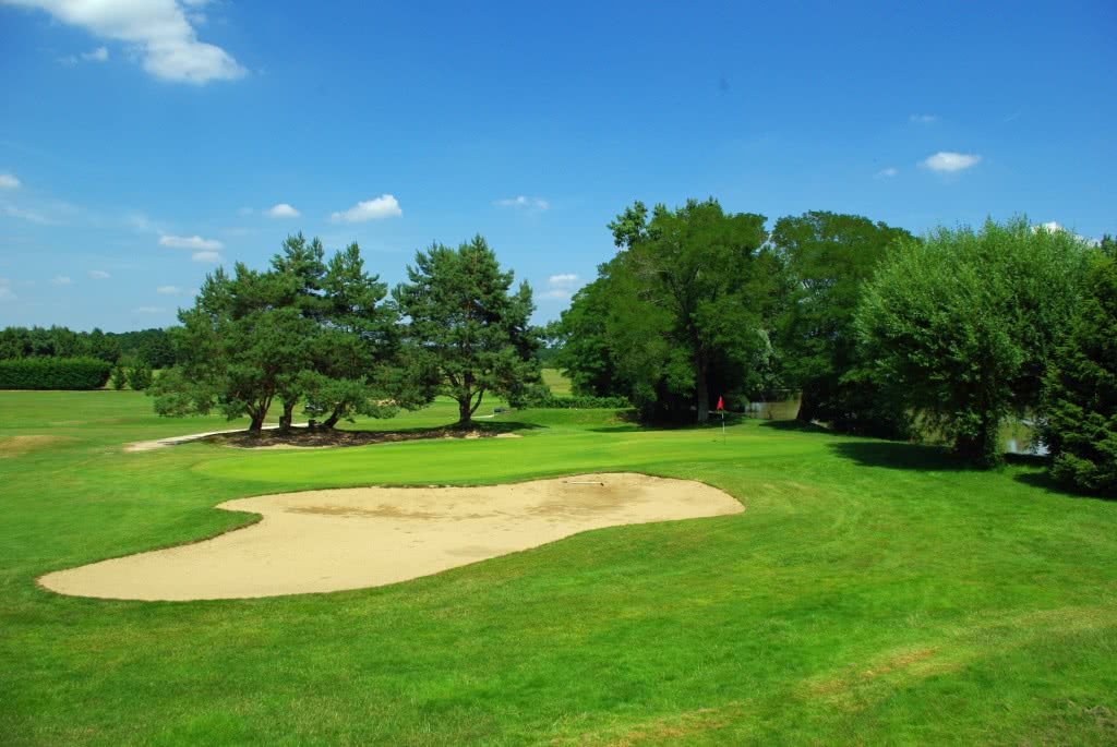 Golf de Marcilly Orleans - Green et bunkers