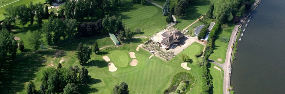 Golf de Riom - Panorama du parcours de golf