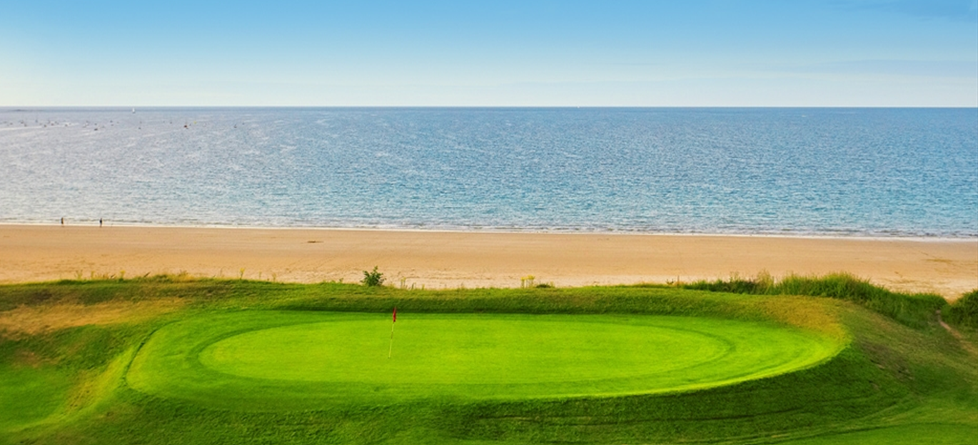 Golf de saint Cast - Fairway et green du parcours