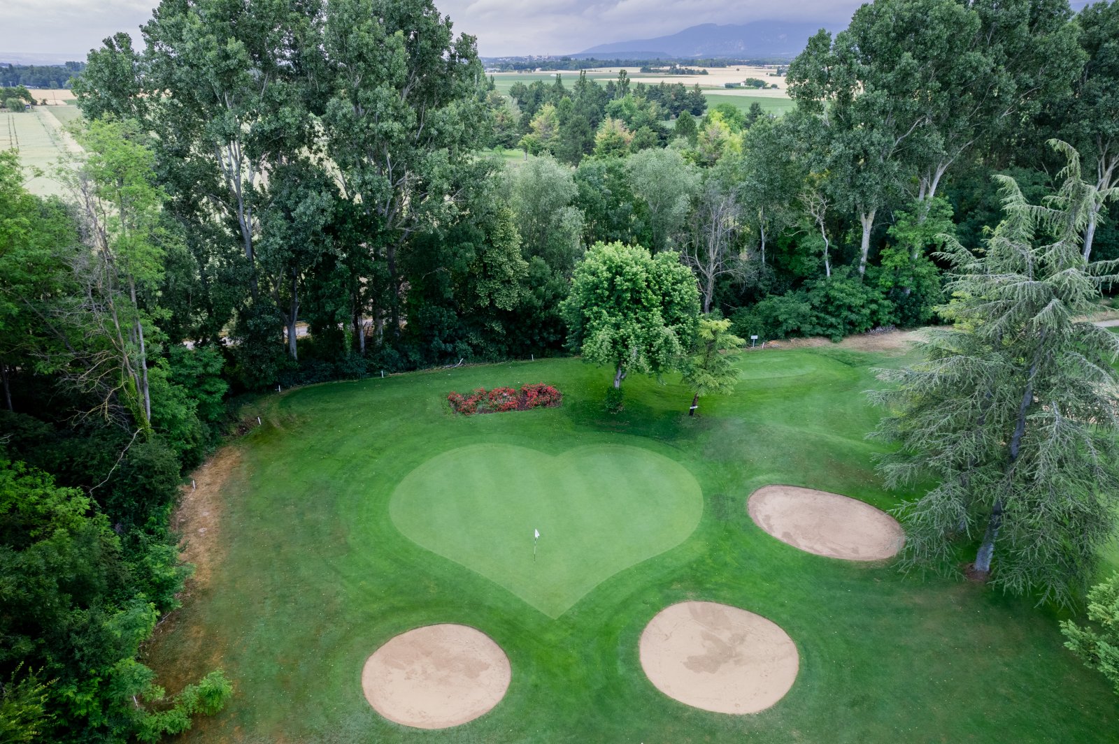 Golf de Valence saint Didier - Club house et installations