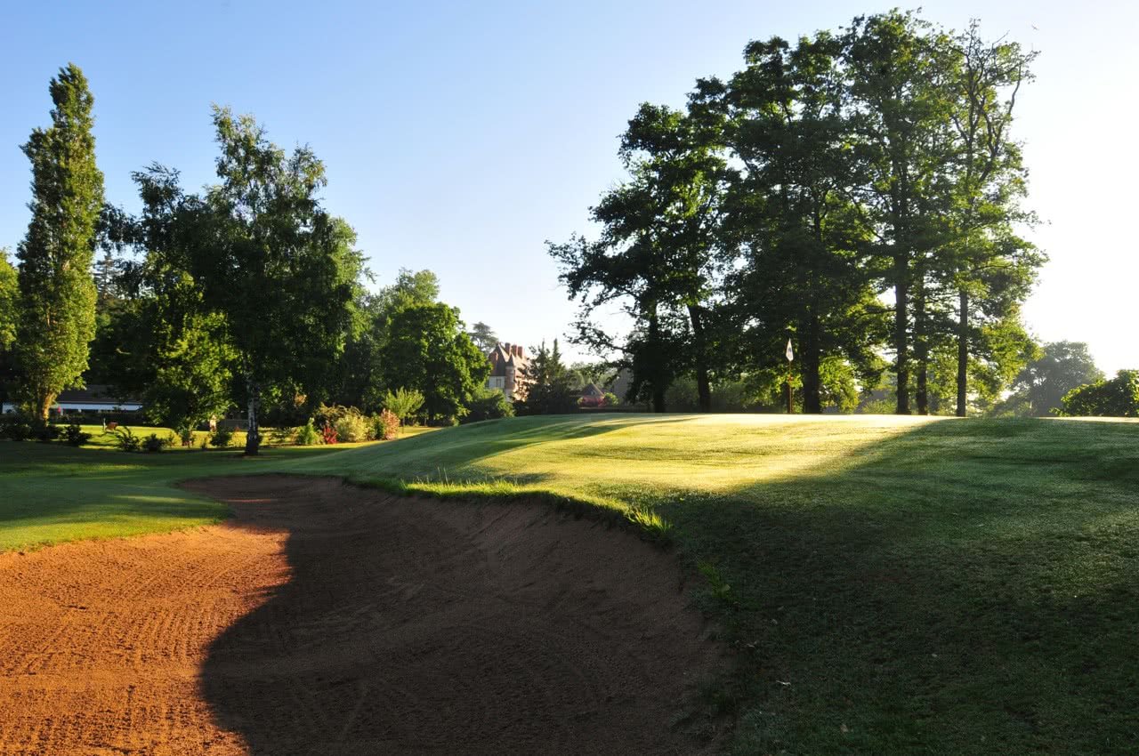 Golf d’Orleans Donnery - Fairway et green du parcours