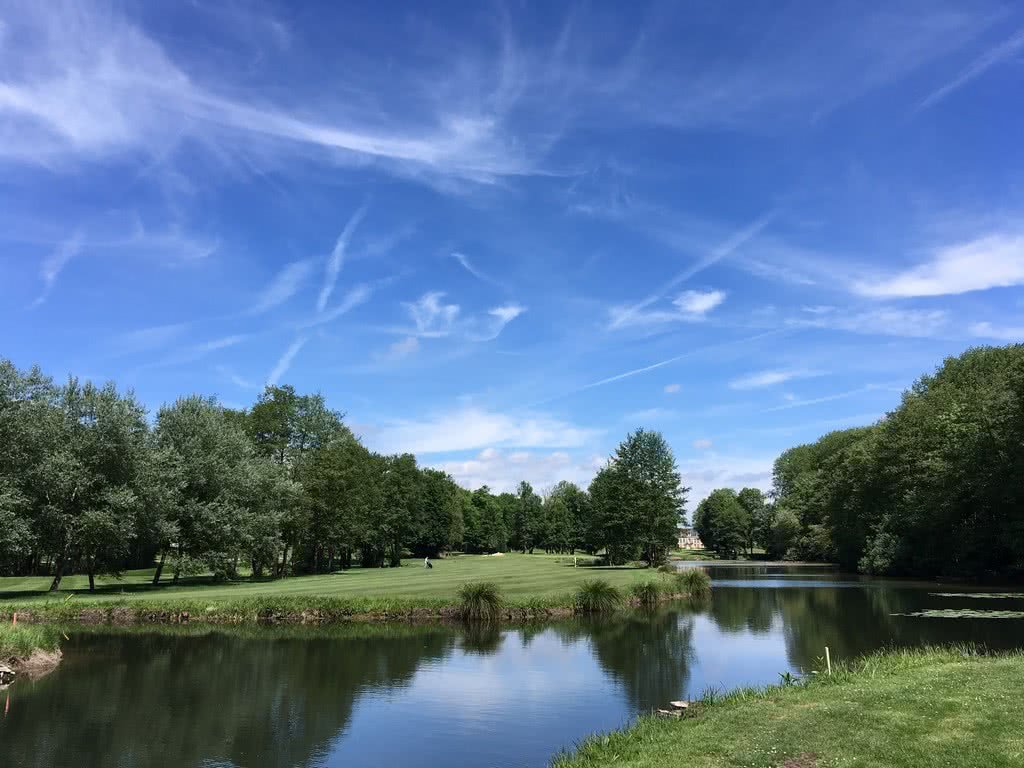 Golf du Château d’Humières - Green et bunkers