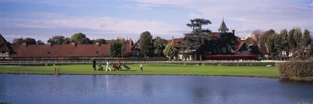 Golf de Paris Country Club - Club house et installations