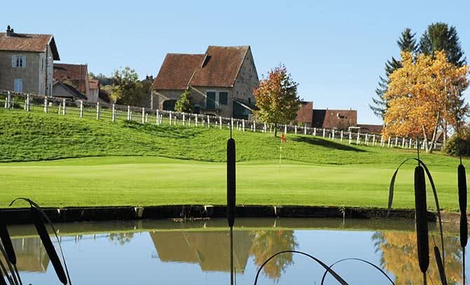 Golf du Val de Sorne - Club house et installations