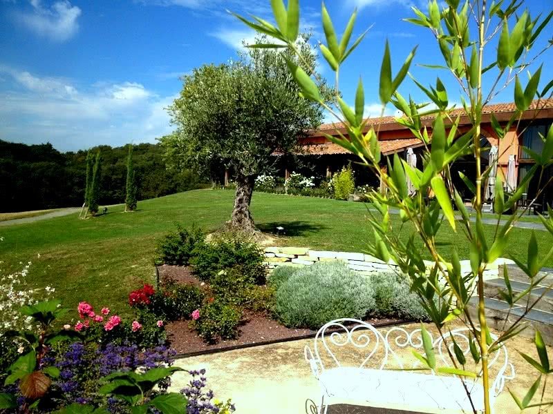 Golf Estolosa - Fairway et green du parcours