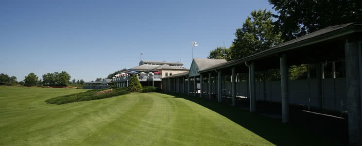 Golf Bluegreen saint Étienne - Fairway et green du parcours