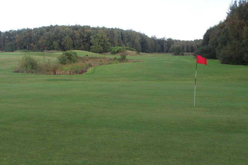 Maudétour en Vexin - Green et bunkers
