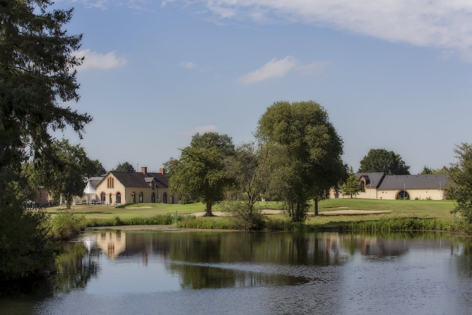 Practice Golf saint Gregoire - Panorama du parcours de golf