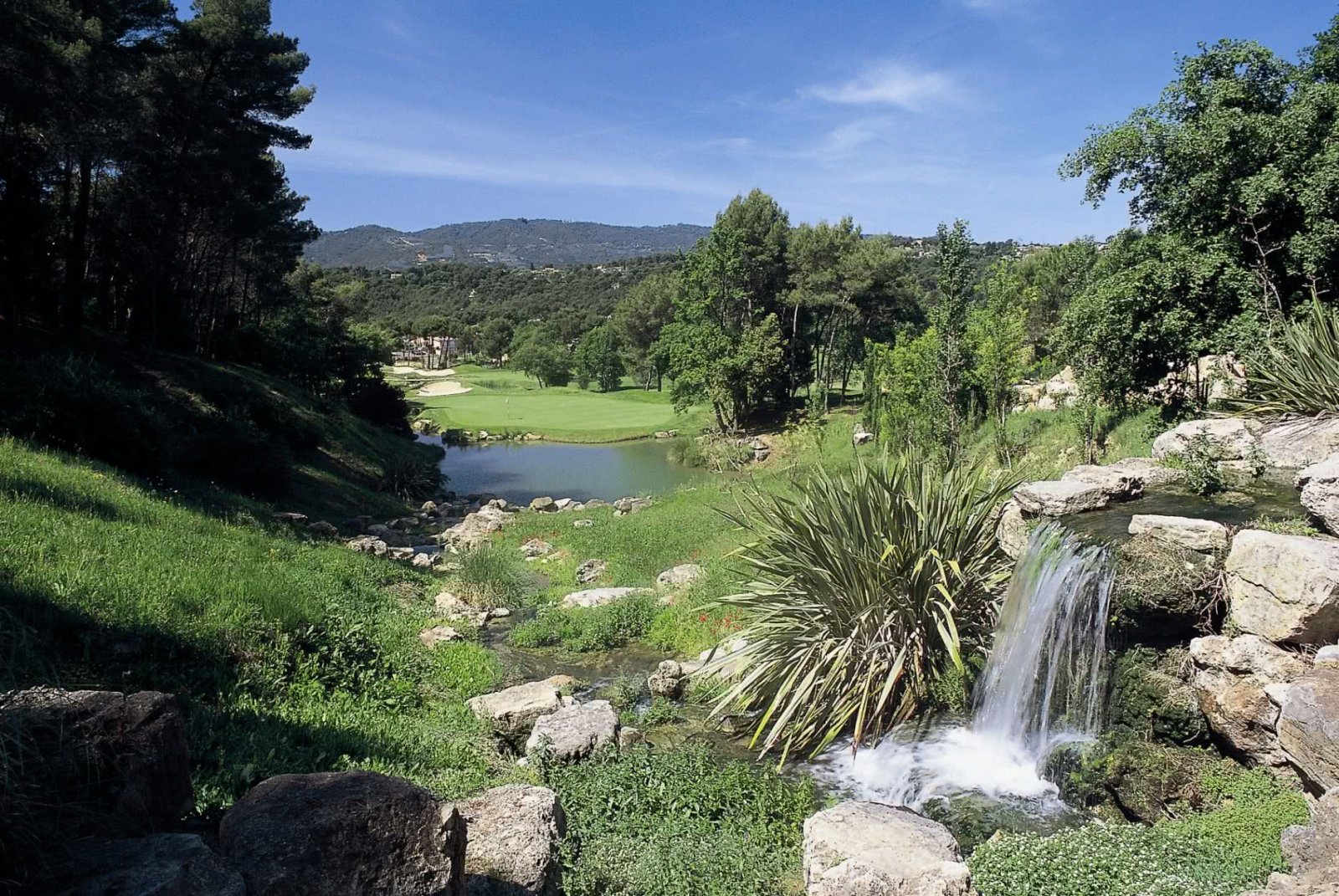 Royal Mougins Golf Resort - Fairway et green du parcours