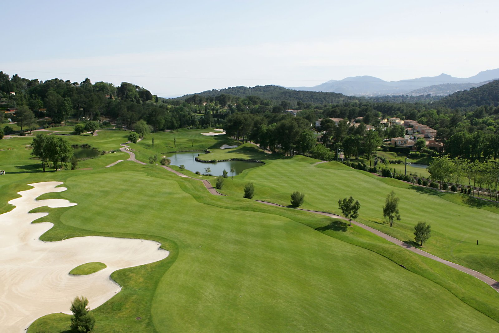Royal Mougins Golf Resort - Club house et installations