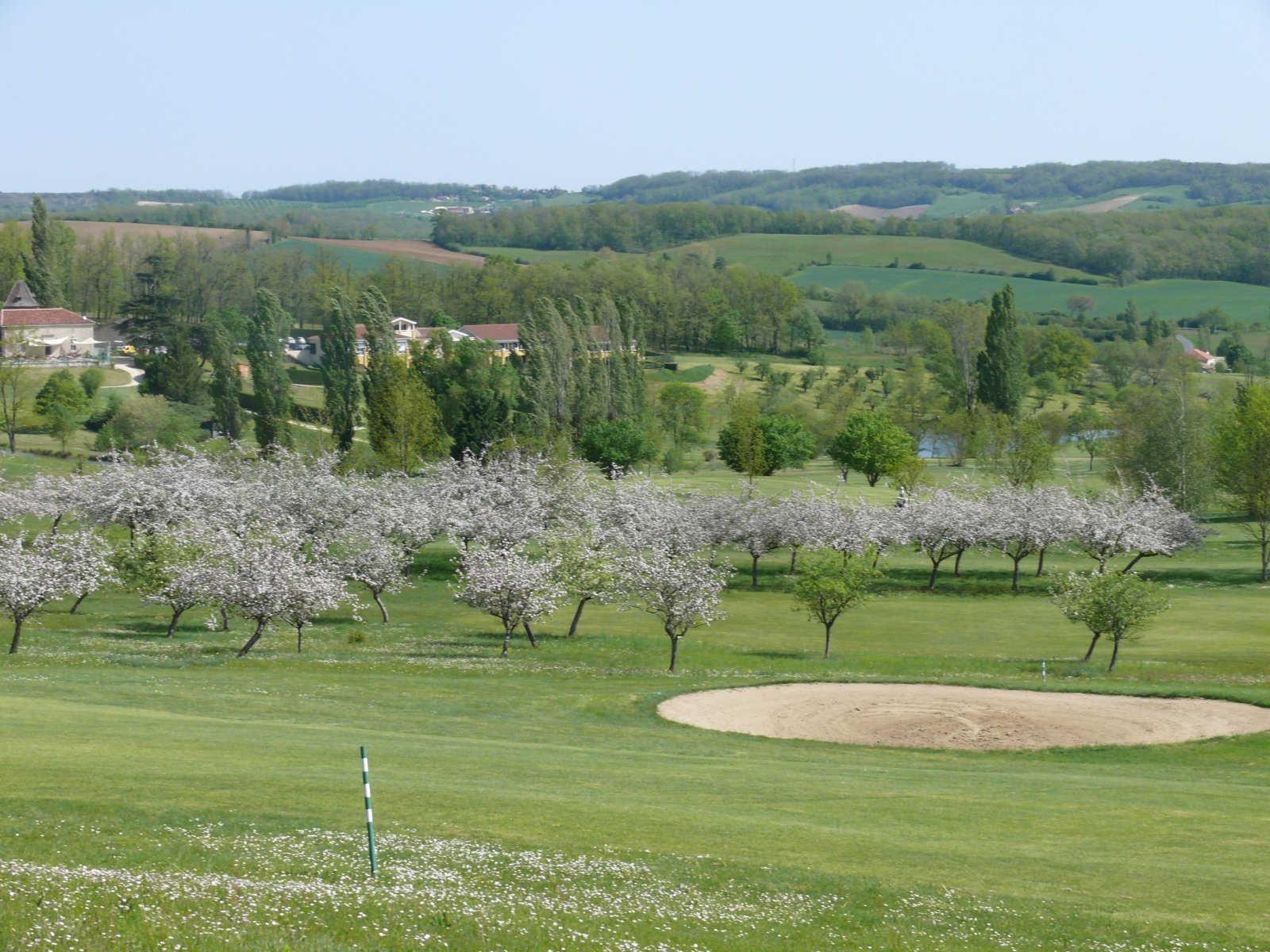 Villeneuve sur Lot Golf & CC - Fairway et green du parcours